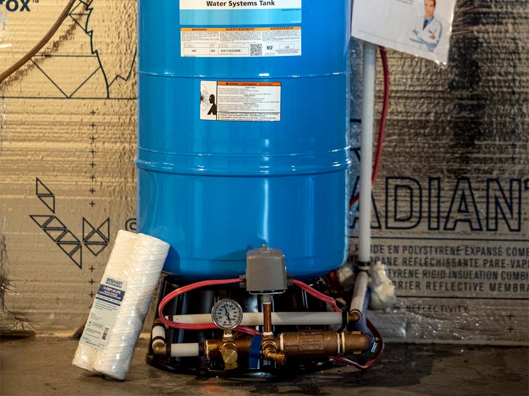 Réservoir de pression d'eau d'un puits artésien
